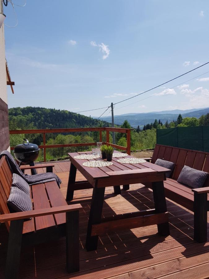 Domek Na Folwarku Tarnawa Dolna  Exterior foto